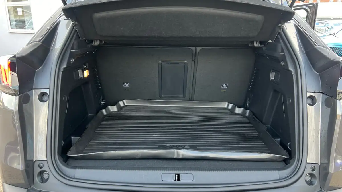 2021-peugeot-3008-suv-15-bluehdi-allure-premium-eat8-big-18