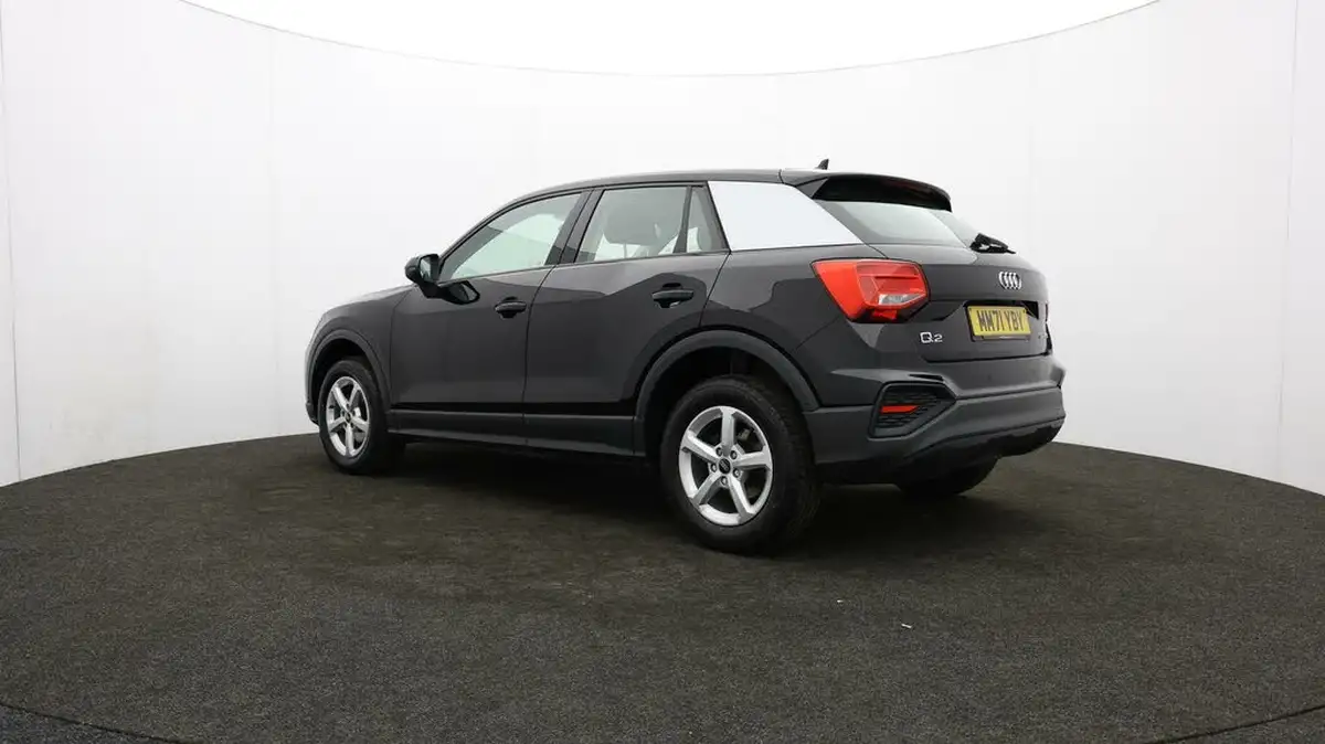 2022-audi-q2-10-30-tfsi-technik-big-75