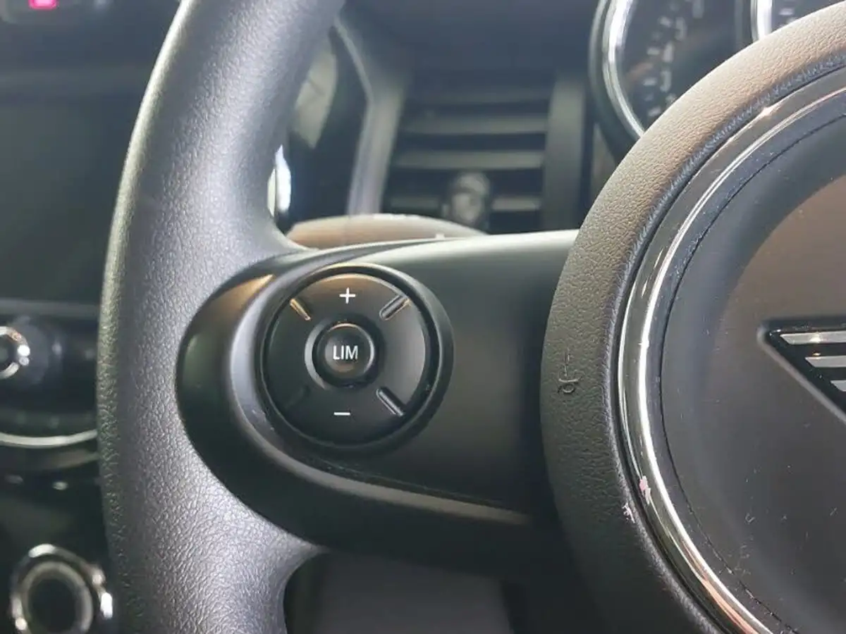 2021-mini-countryman-15-cooper-classic-big-13