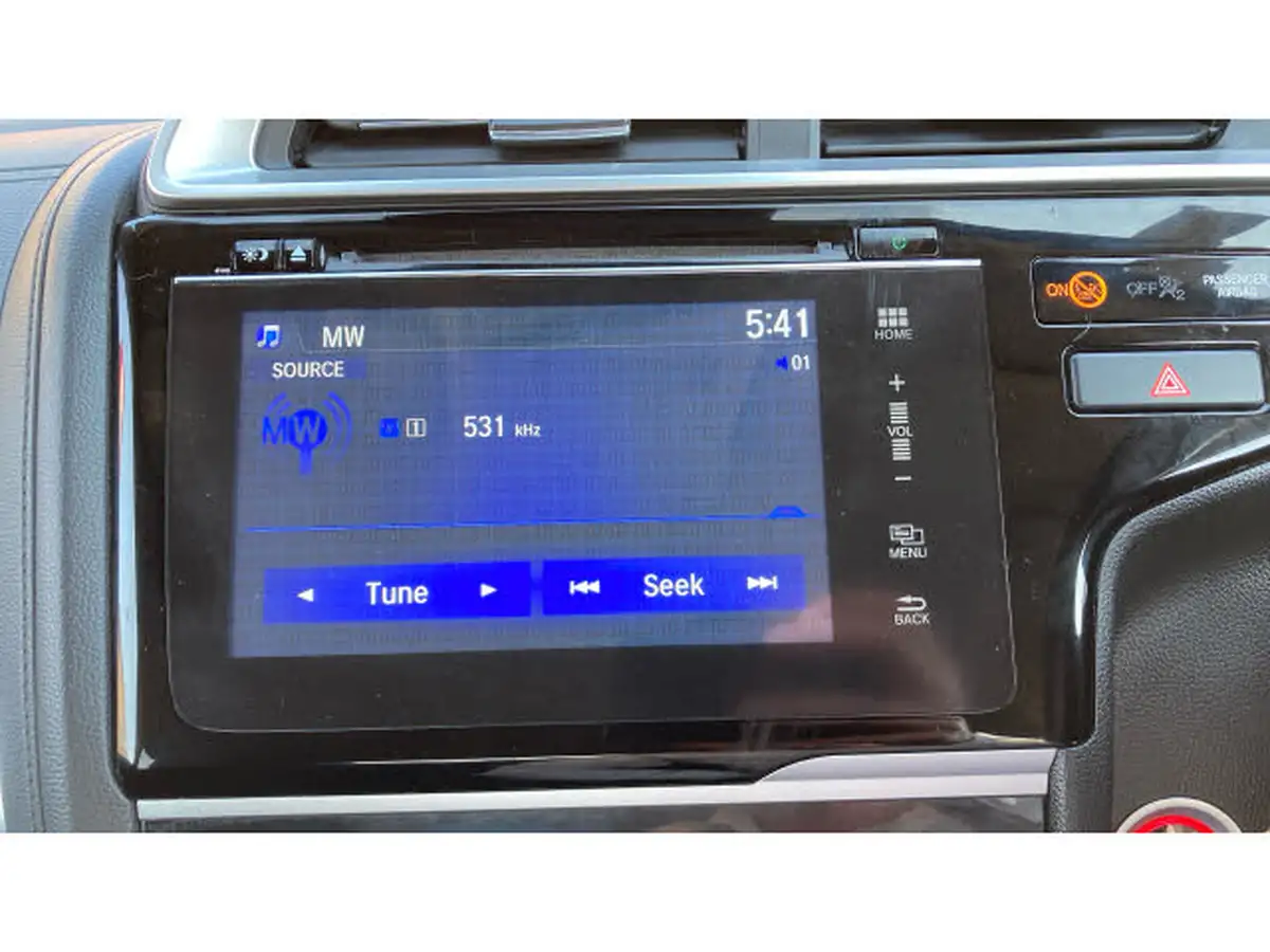 2020-honda-jazz-13-i-vtec-ex-navi-cvt-big-11
