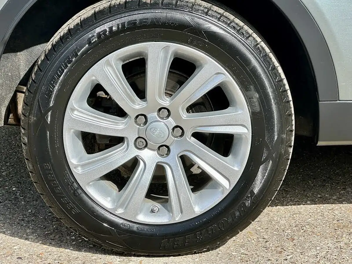 2016-land-rover-discovery-sport-20td4-se-tech-180ps-awd-ss-auto-big-35