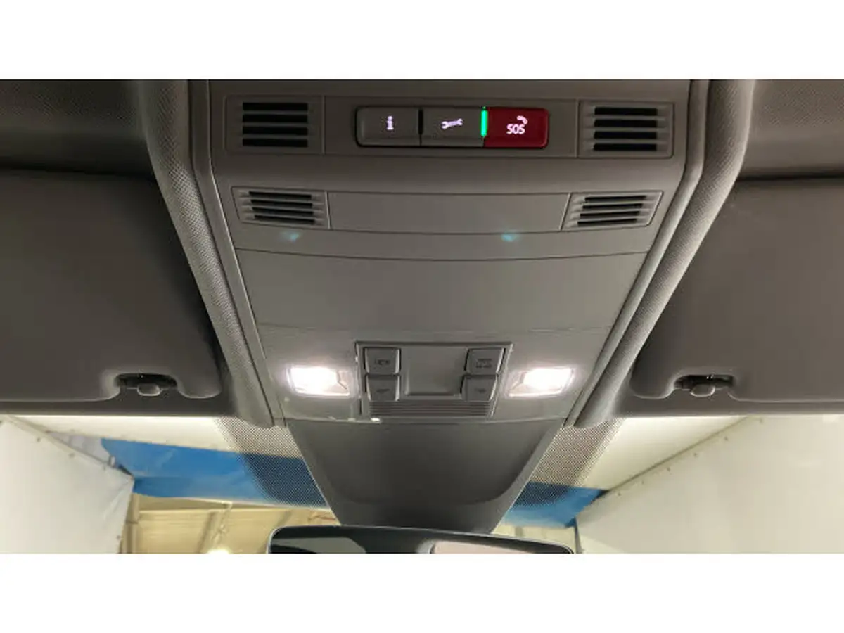 2022-volkswagen-tiguan-allspace-15-tsi-life-dsg-big-32