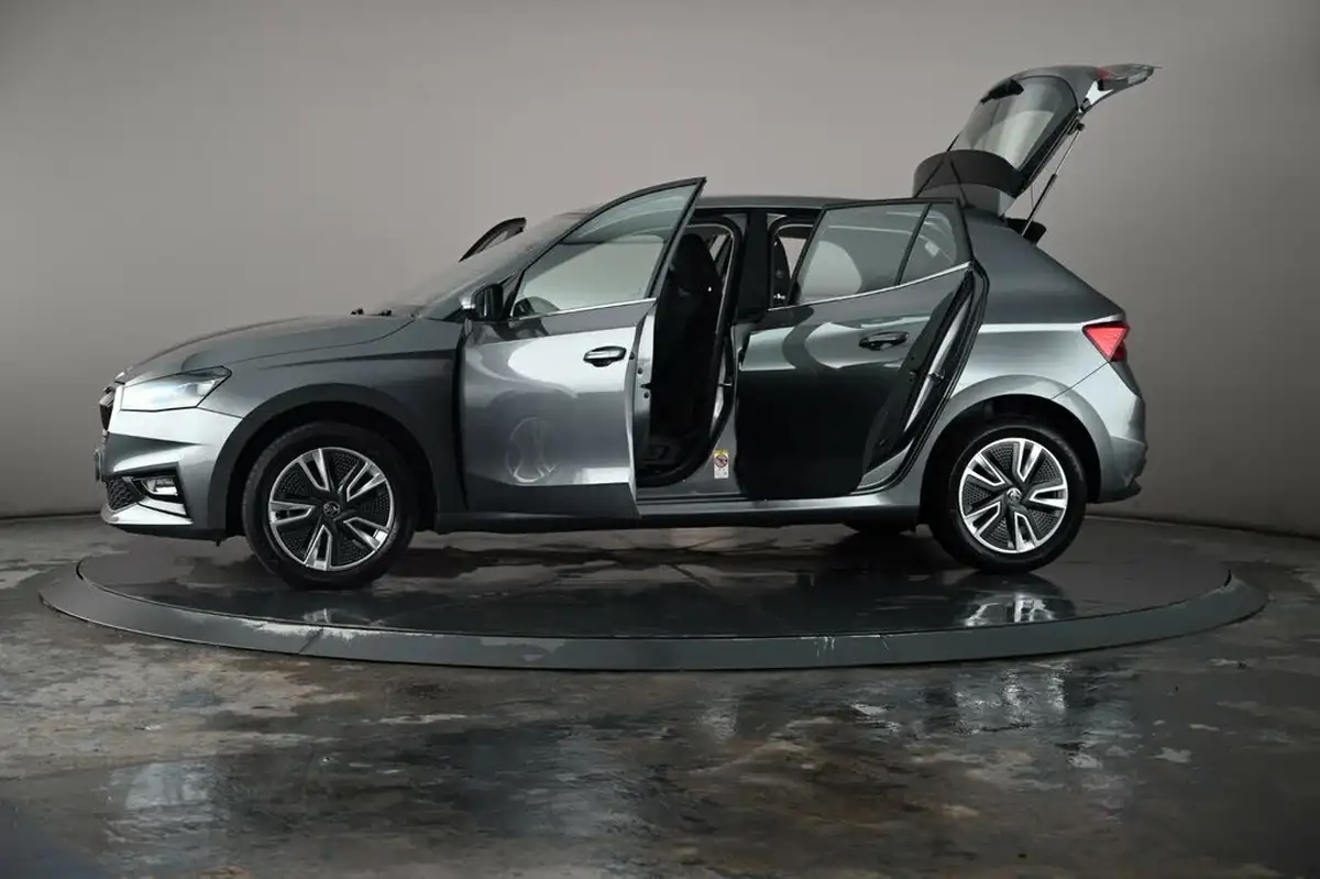 2022-skoda-fabia-10-tsi-se-l-110ps-hatchback-big-45