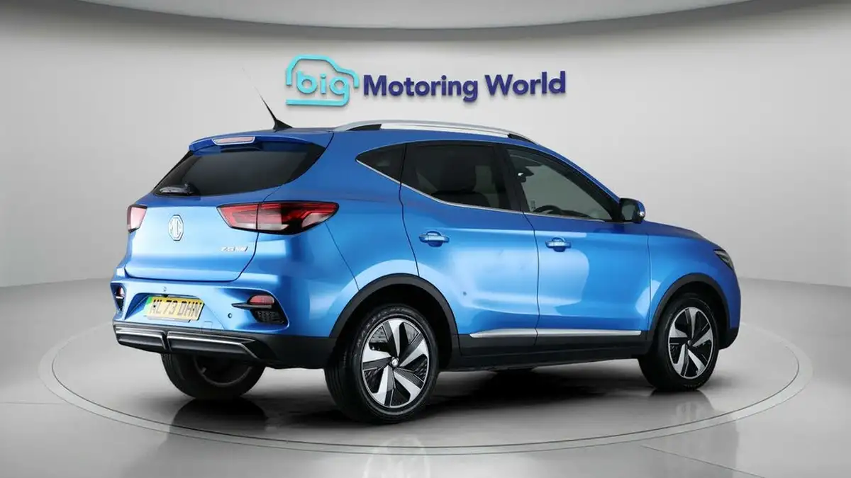 2023-mg-zs-suv-e-trophy-connect-ev-176ps-big-7