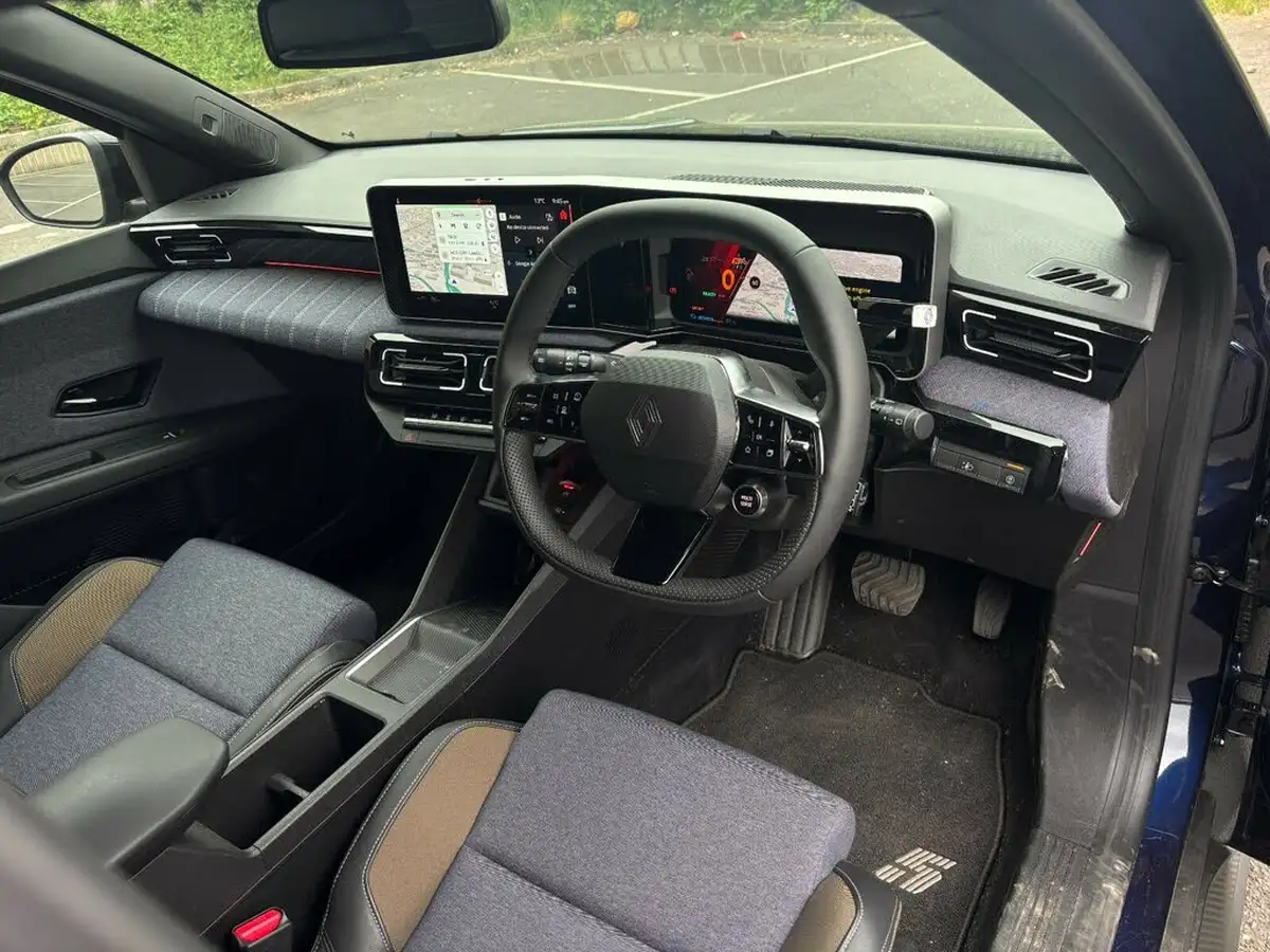 2025-renault-r5-e-tech-e-tech-techno-150ps-52kwh-comfort-big-6
