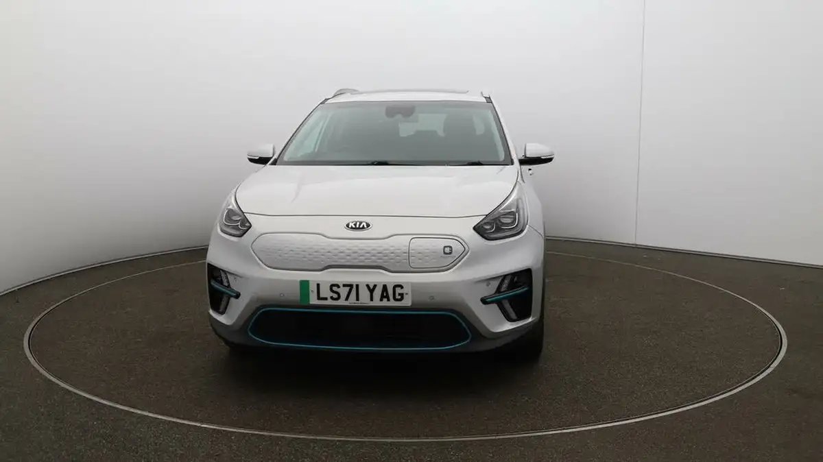 2021-kia-e-niro-ev-4-big-42