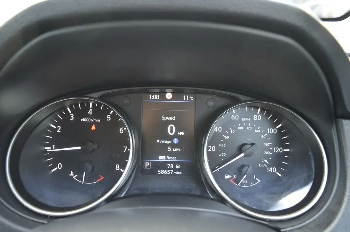 2020-nissan-qashqai-13-dig-t-n-connecta-160ps-auto-big-14