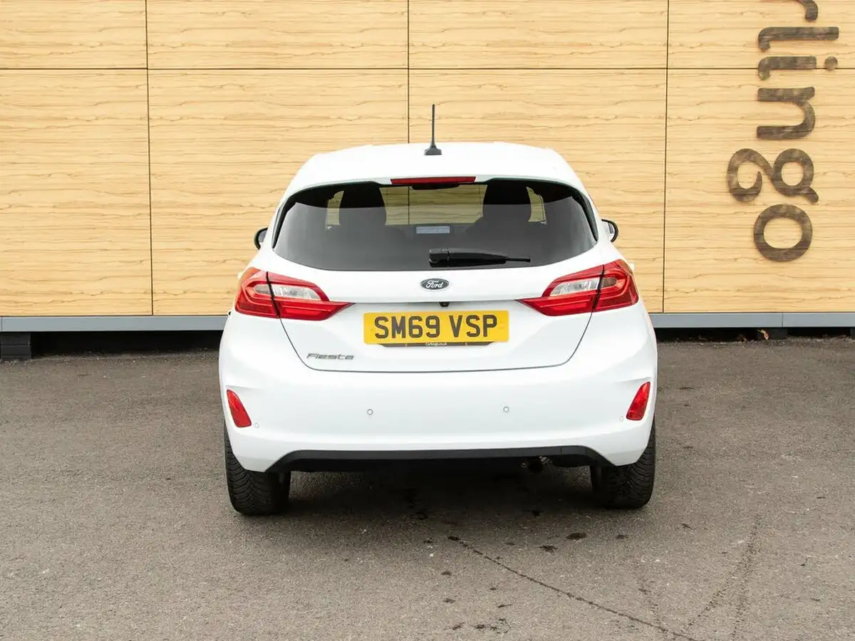 2019-ford-fiesta-10t-titanium-125ps-5d-big-5