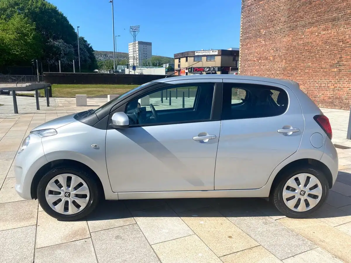 2015-citroen-c1-10-vti-feel-5d-big-10