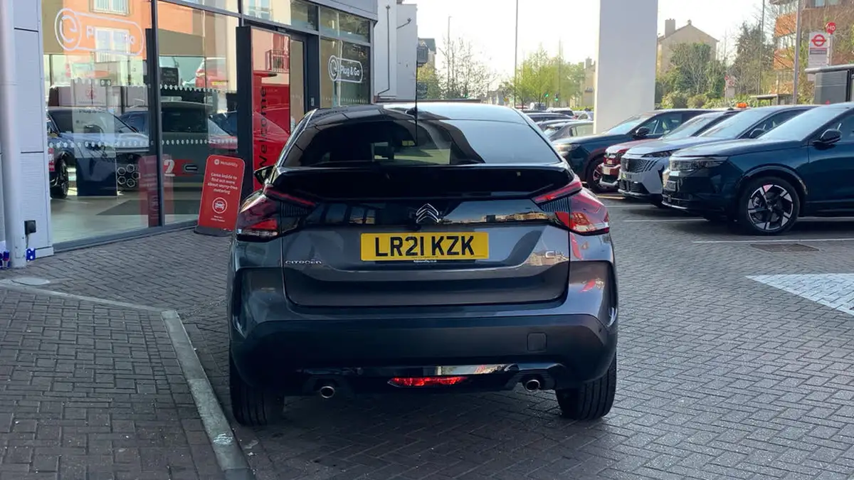 2021-citroen-c4-12-puretech-shine-plus-155ps-big-8