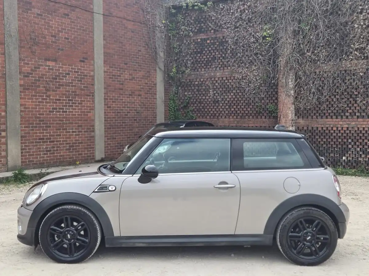 2013-mini-cooper-16td-cooper-d-baker-street-big-7