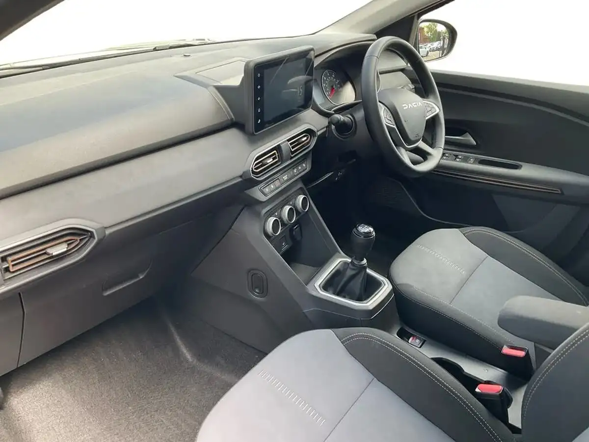 2024-dacia-jogger-10-tce-extreme-big-2