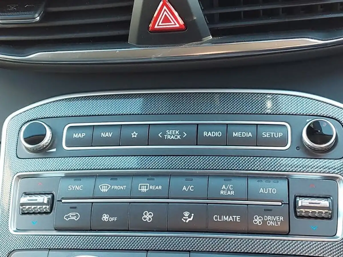 2023-hyundai-santa-fe-16-t-gdi-ultimate-265ps-4wd-phev-big-14