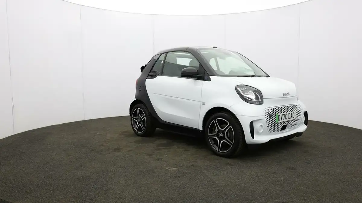 2020-smart-fortwo-eq-pulse-premium-cabriolet-big-45