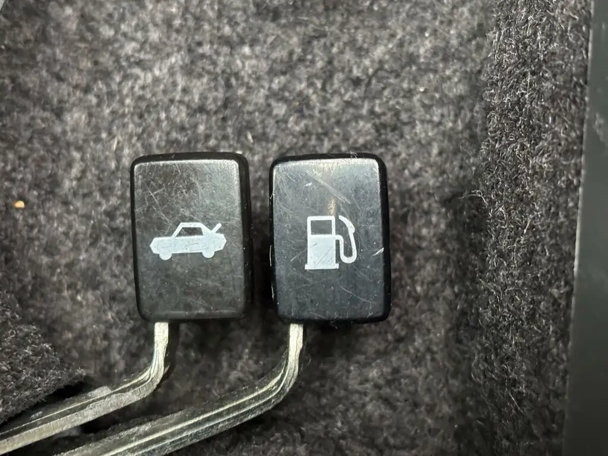 2014-suzuki-alto-10-sz-big-50