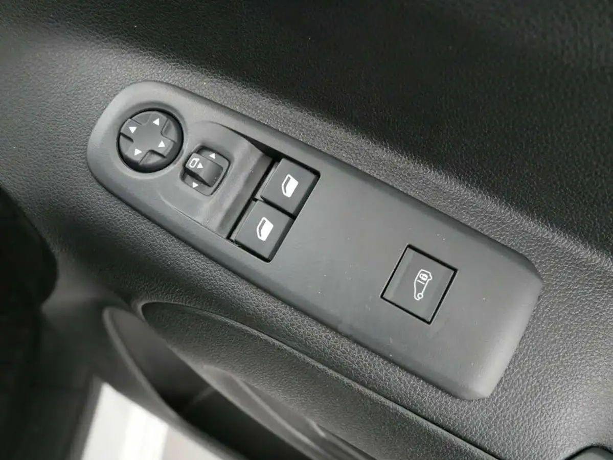 2022-citroen-berlingo-e-enterprise-pro-xl-50kwh-750-big-34