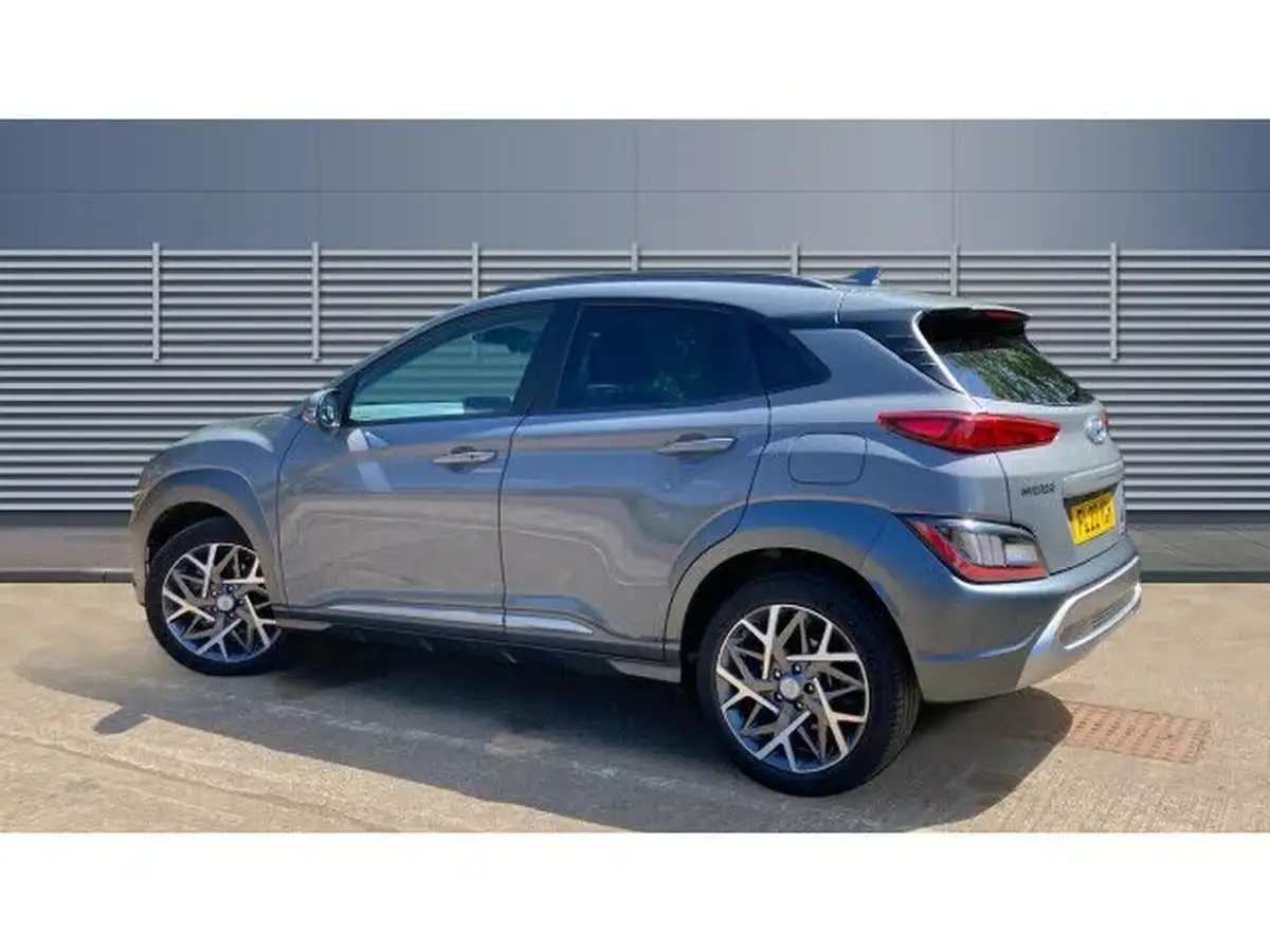 2022-hyundai-kona-16-gdi-premium-big-1