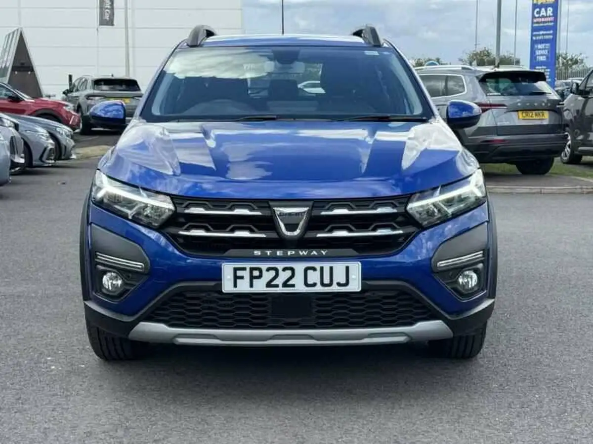 2022-dacia-sandero-stepway-10-tce-prestige-90bhp-auto-big-1