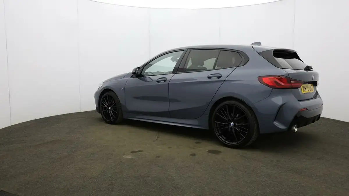 2020-bmw-1-series-big-61