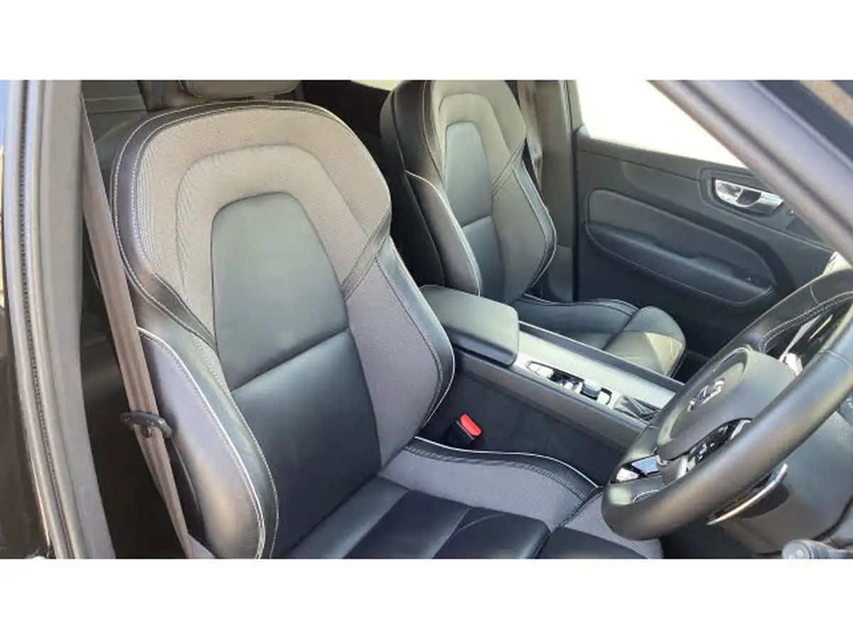 2019-volvo-xc60-20-t5-r-design-awd-big-8
