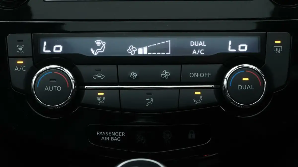 2020-nissan-qashqai-13-dig-t-n-connecta-160ps-dct-big-12