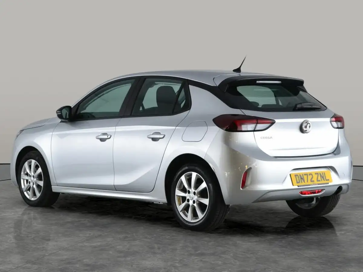 2023-vauxhall-corsa-12i-design-big-8