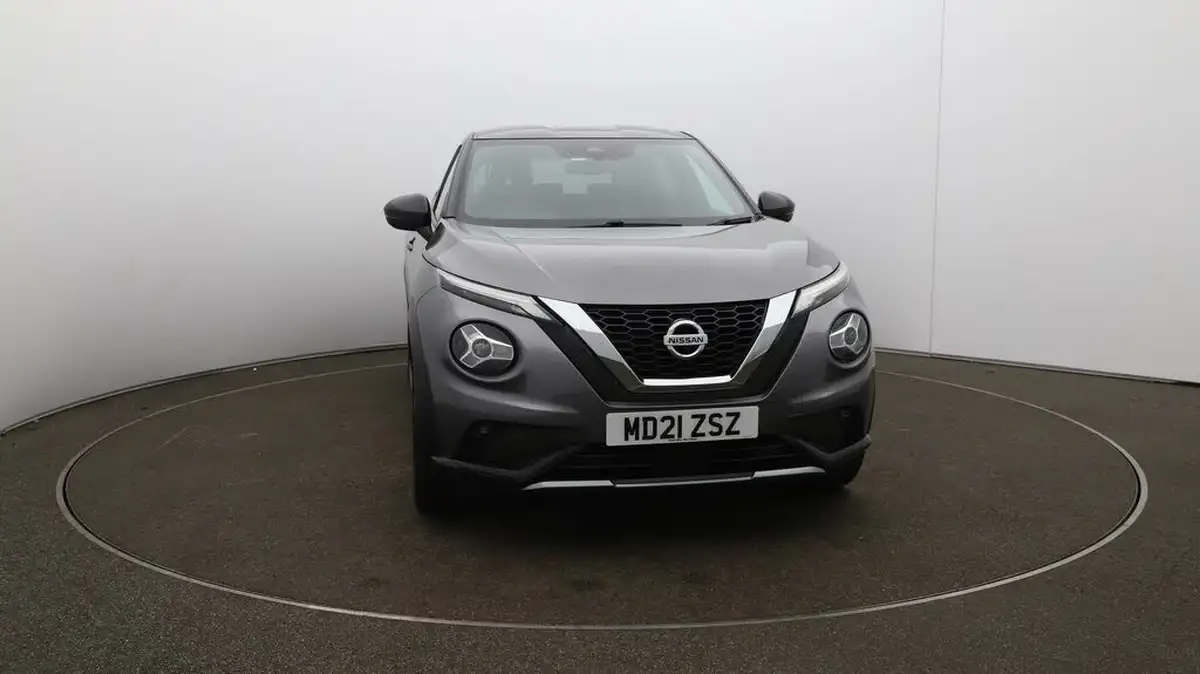 2021-nissan-juke-10-dig-t-tekna-dct-big-38