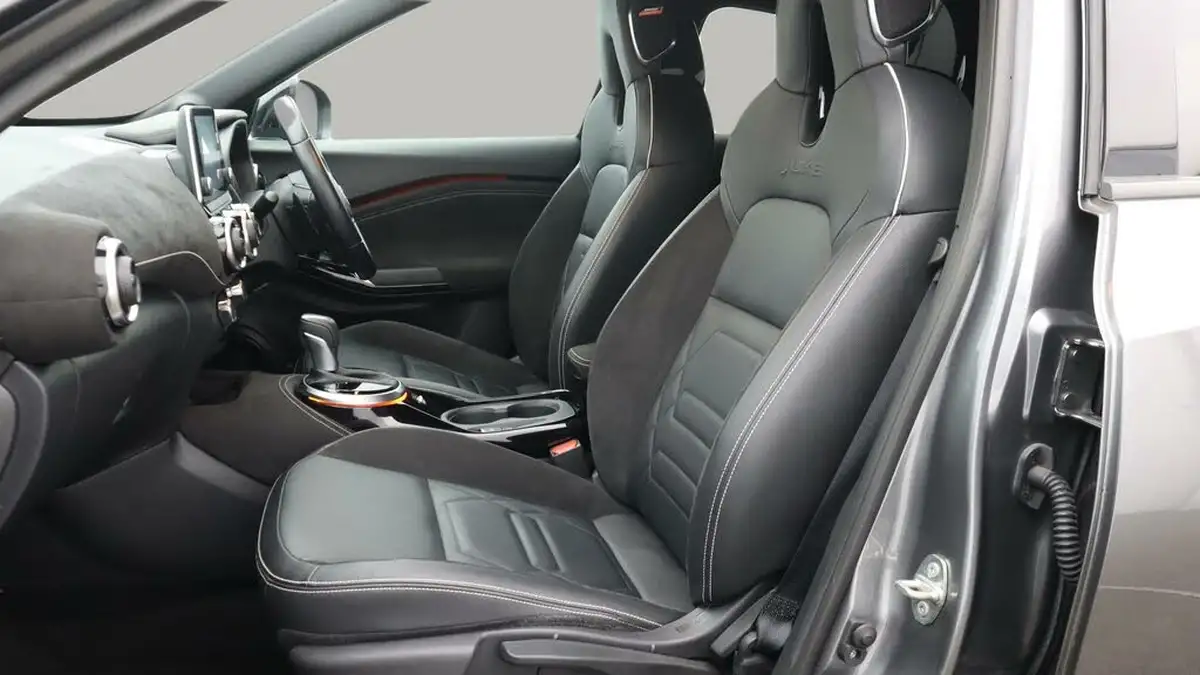 2021-nissan-juke-10-dig-t-tekna-dct-big-14