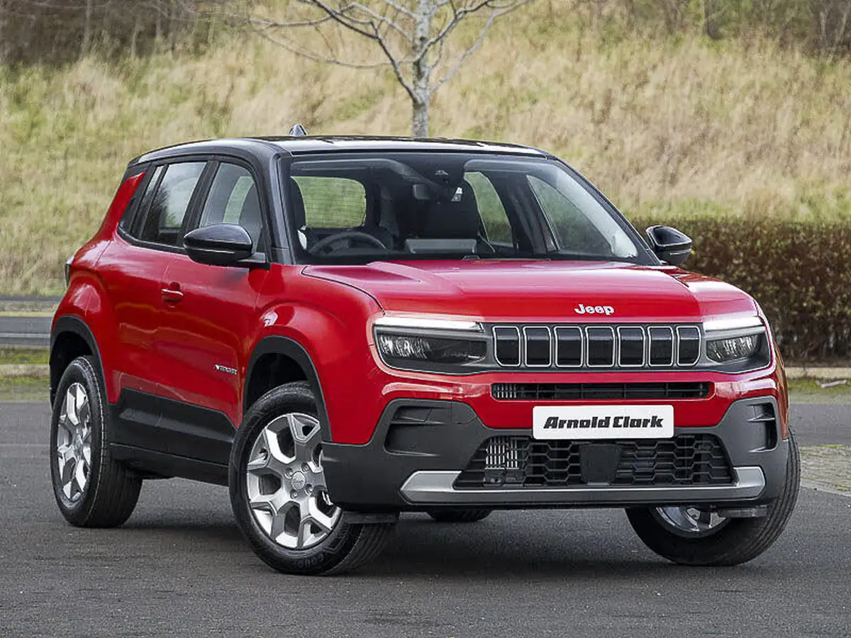 2025-jeep-avenger-12-gse-altitude-e-hybrid-48v-auto-big-0
