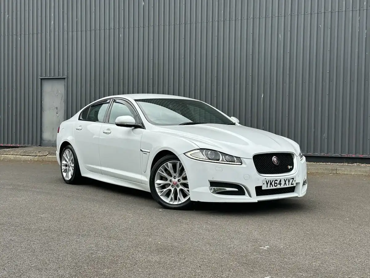 2014-jaguar-xf-22td-r-sport-200ps-saloon-4d-big-0