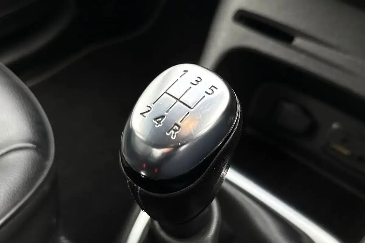 2019-renault-captur-15dci-gt-line-big-36