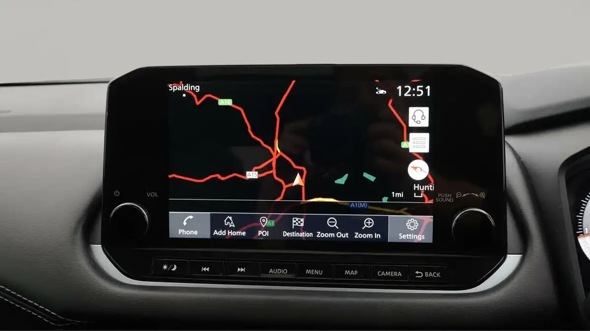 2022-nissan-qashqai-13-dig-t-n-connecta-140ps-big-11