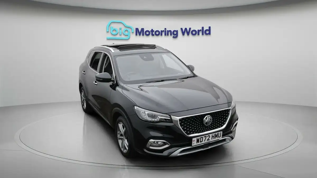 2023-mg-hs-15t-gdi-exclusive-162ps-dct-big-20