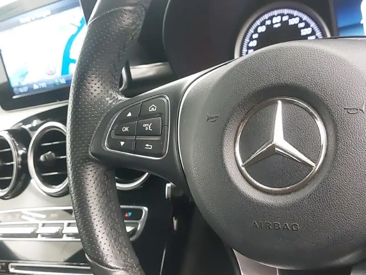 2018-mercedes-benz-glc-class-21d-glc220d-sport-ss-station-wagon-5d-big-10
