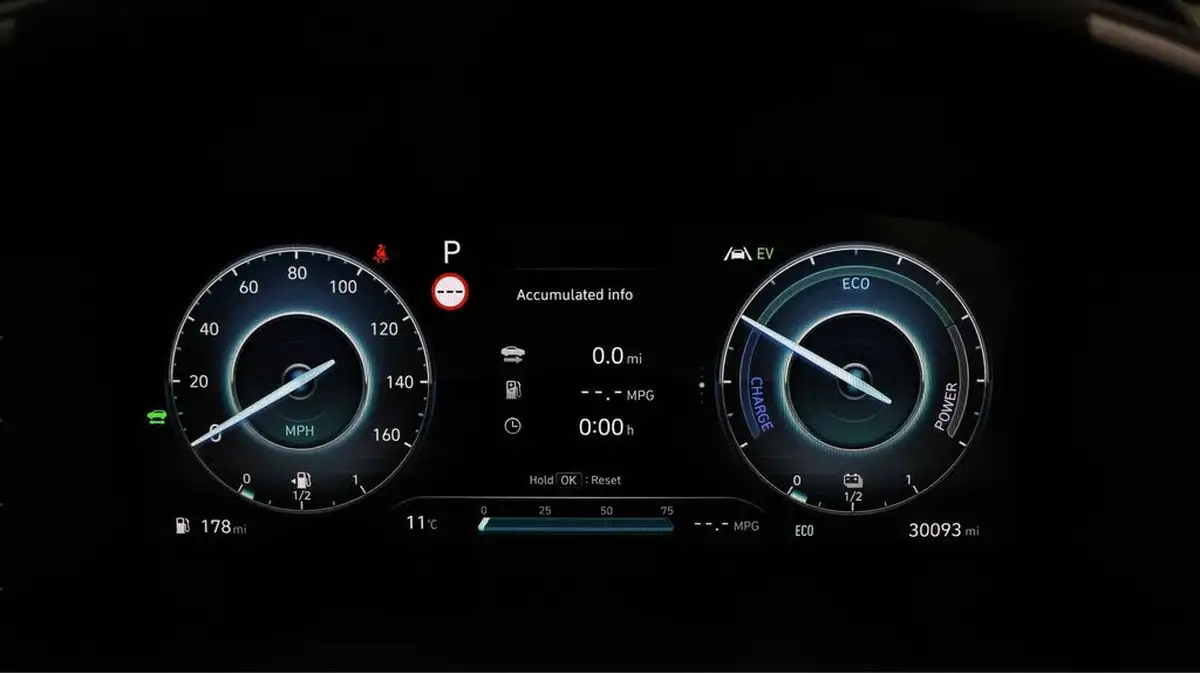 2022-hyundai-santa-fe-16-t-gdi-ultimate-230ps-4wd-hev-big-9
