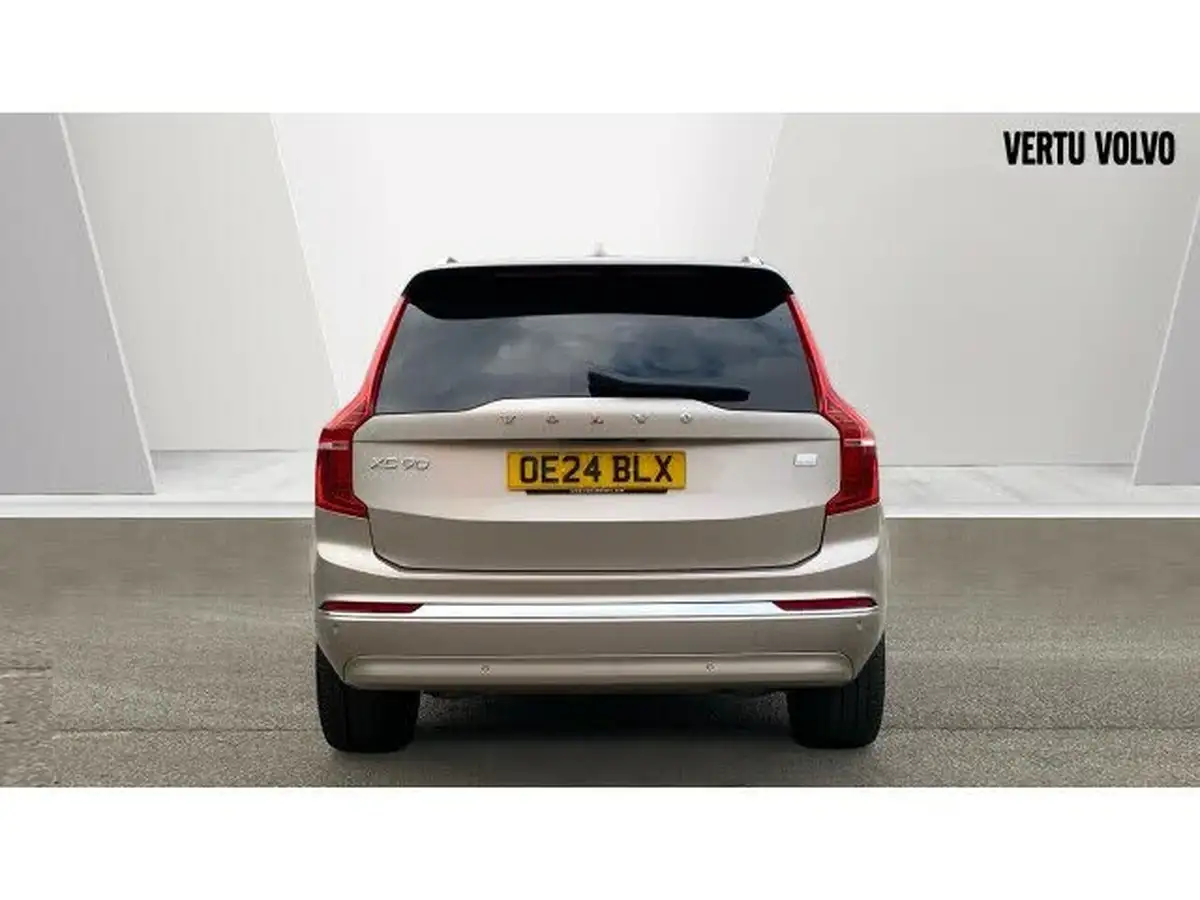 2024-volvo-xc90-20-t8-ultimate-dark-big-12