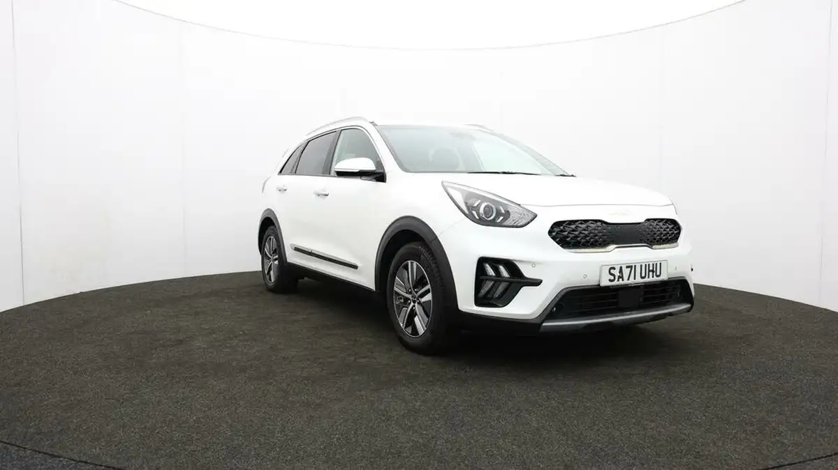 2021-kia-niro-16-gdi-phev-3-42in-cluster-big-50