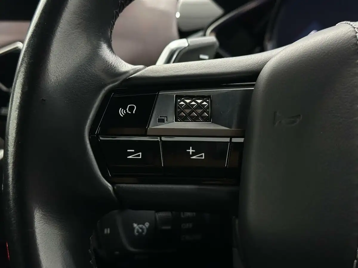 2019-ds-ds-3-crossback-12-puretech-la-premiere-155ps-big-12