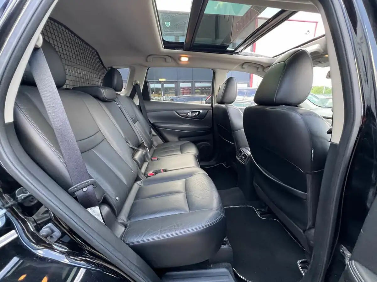 2017-nissan-x-trail-20dci-tekna-4x4-big-35