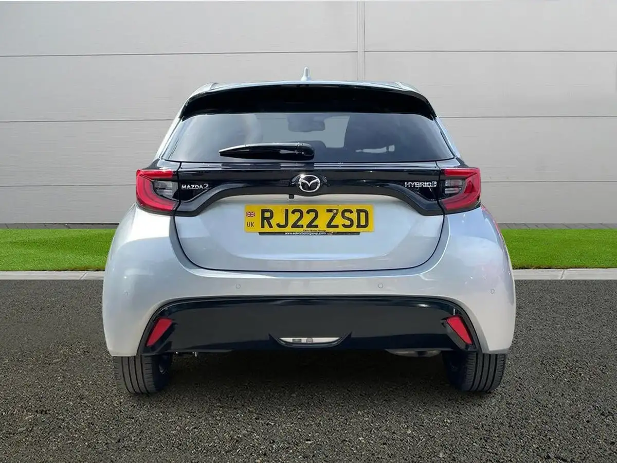 2022-mazda-mazda2-15-select-big-5
