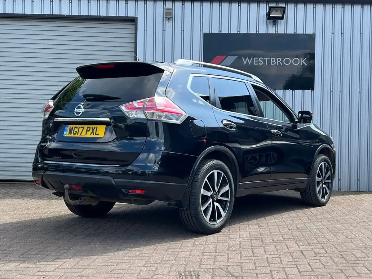 2017-nissan-x-trail-20dci-tekna-4x4-big-7