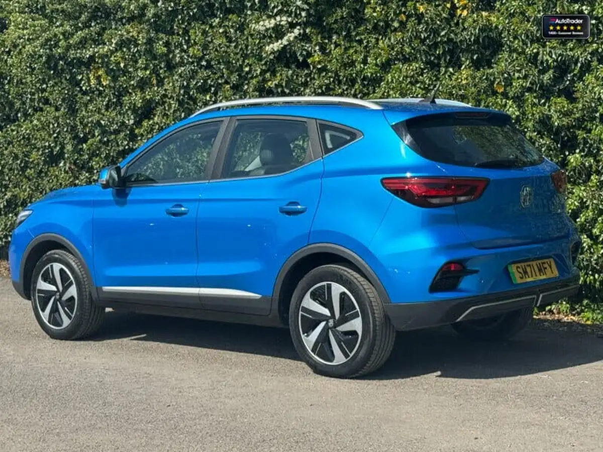 2022-mg-zs-suv-e-trophy-connect-ev-156ps-long-range-big-5