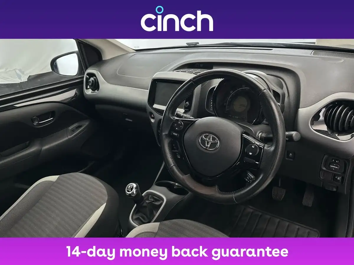 2019-toyota-aygo-10-vvt-i-x-play-big-11