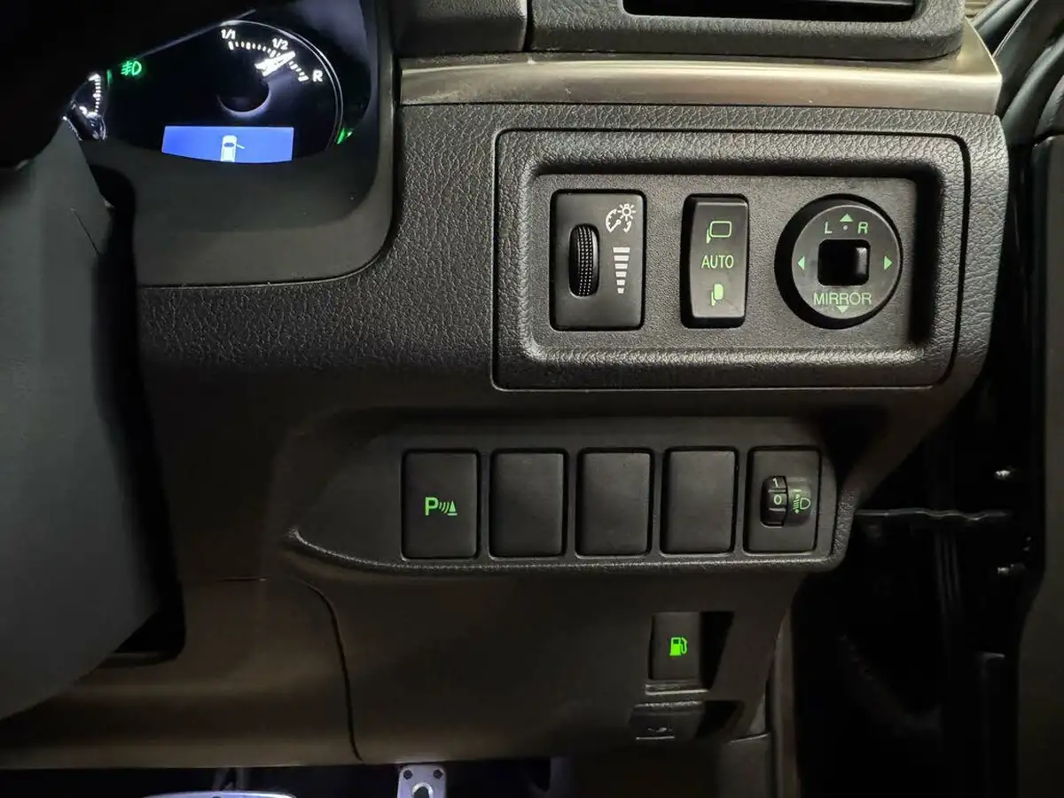 2015-lexus-ct-200h-18-f-sport-cvt-big-34