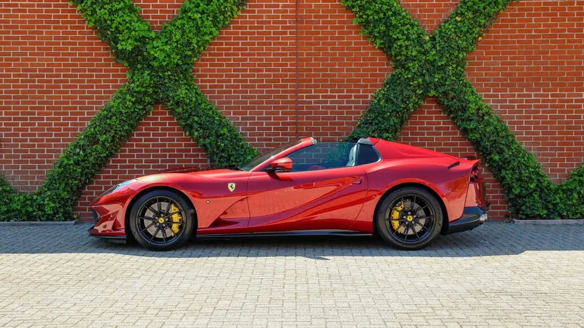 2021-ferrari-812-gts-65-v12-spider-f1-dct-euro-6-ss-big-3