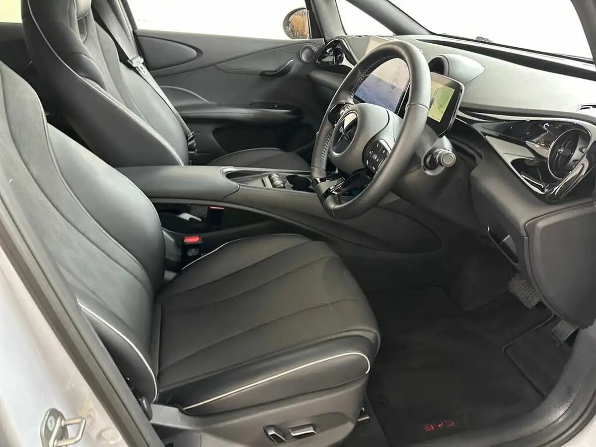 2024-byd-dolphin-e-design-big-11