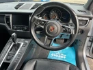 2016-porsche-macan-20-small-12
