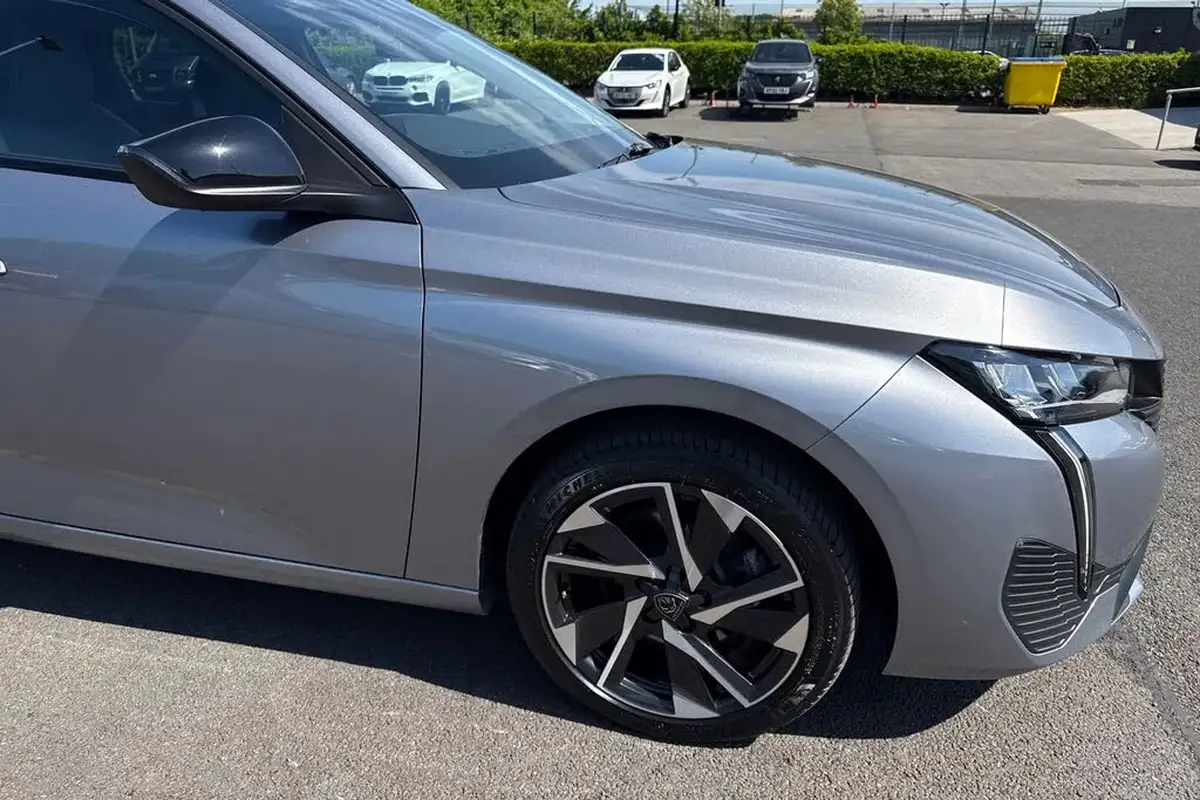 2024-peugeot-308-sw-12-puretech-allure-130ps-ss-eat8-big-36