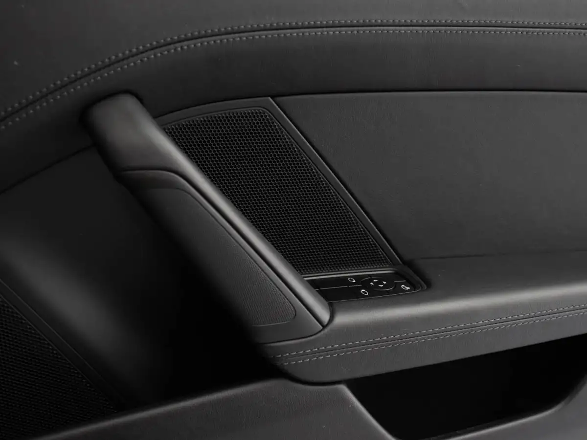 2021-porsche-911-30-carrera-coupe-big-58