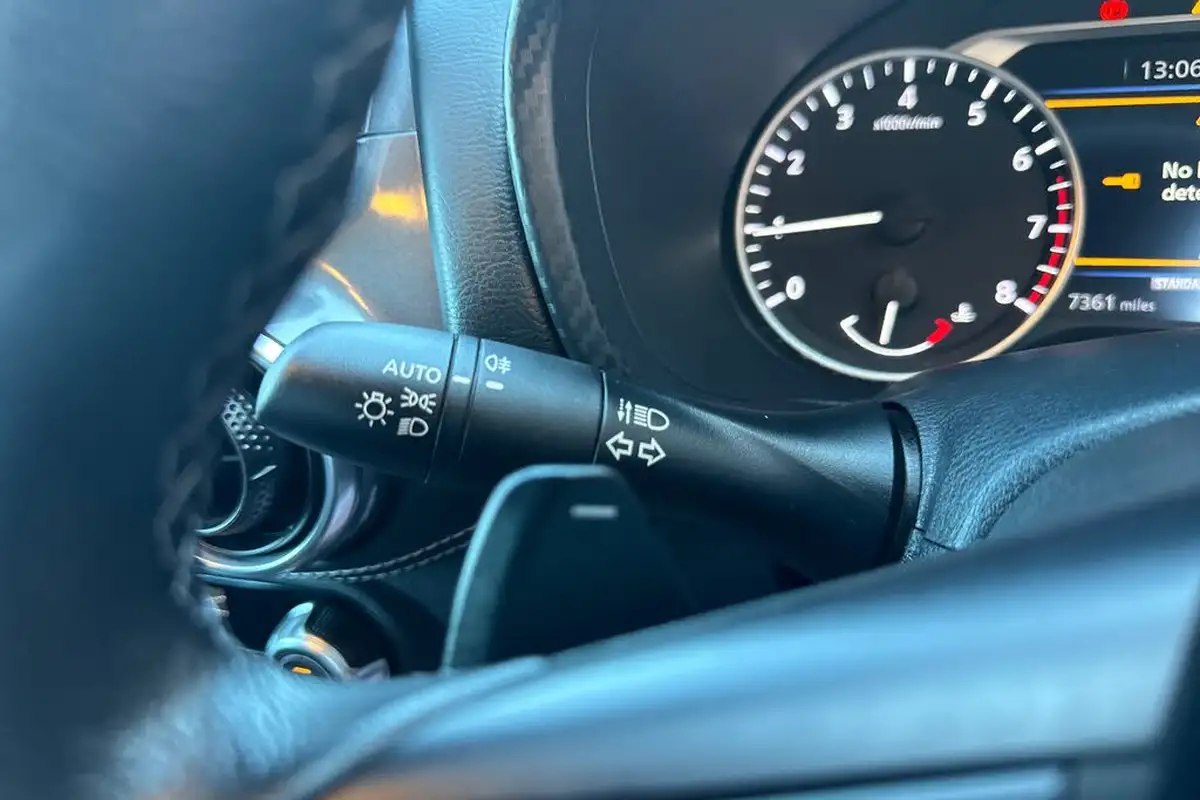 2024-nissan-juke-10-dig-t-n-connecta-dct-big-32